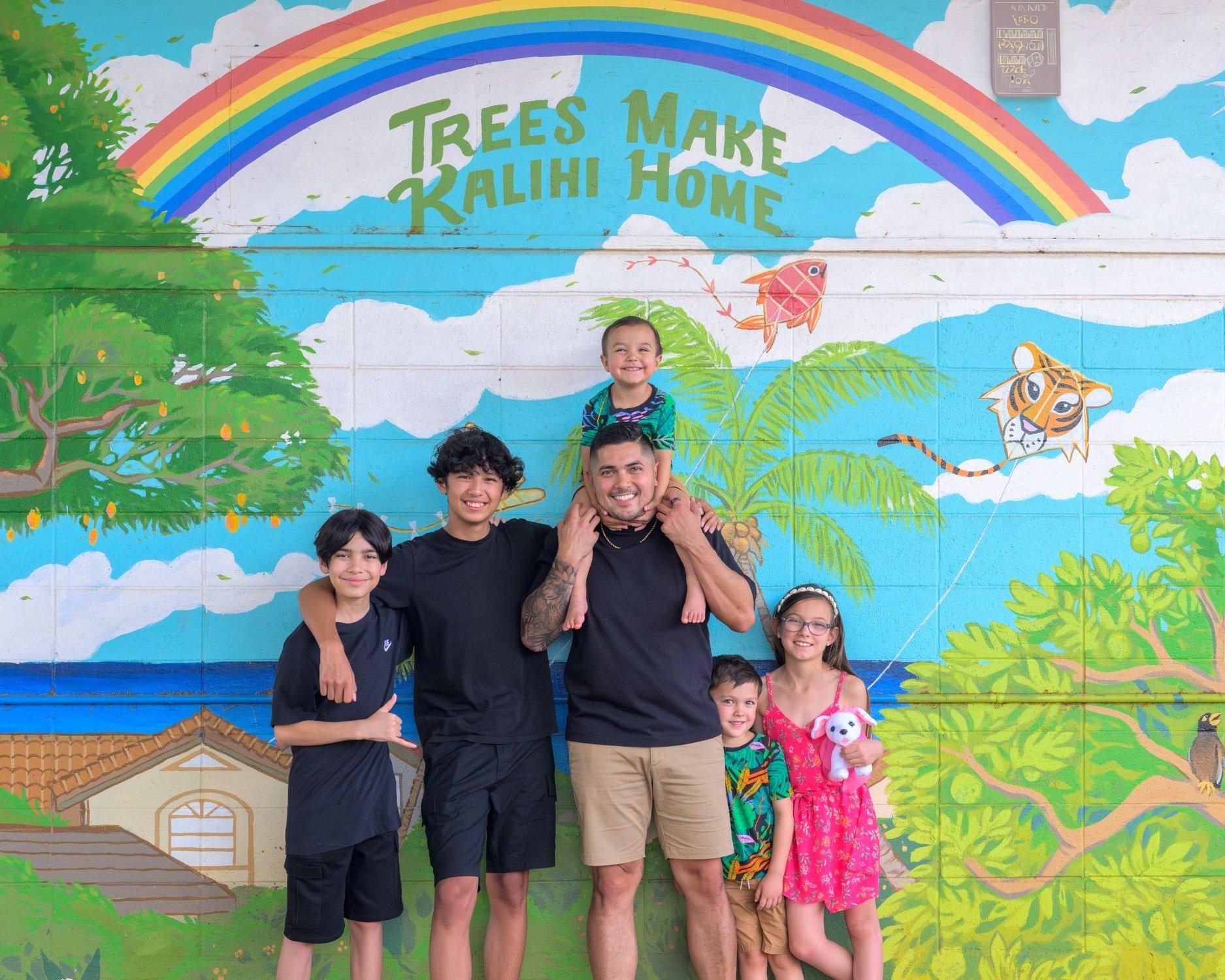 carousel-hero-element image-0