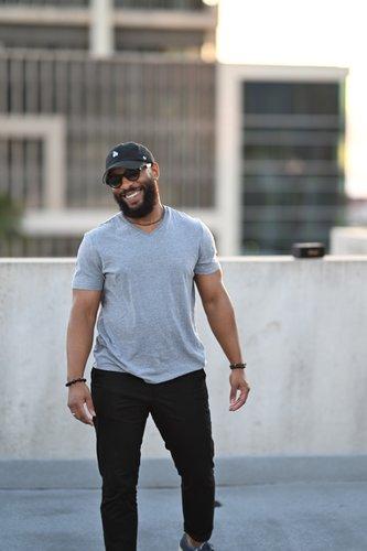 mobile - carousel-hero-element image-7