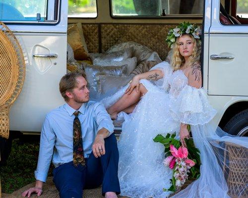 mobile - carousel-hero-element image-0