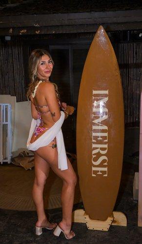 mobile - carousel-hero-element image-9