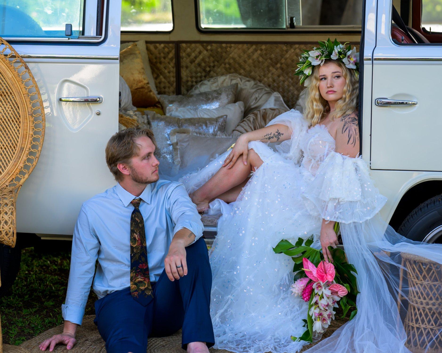 carousel-hero-element image-0