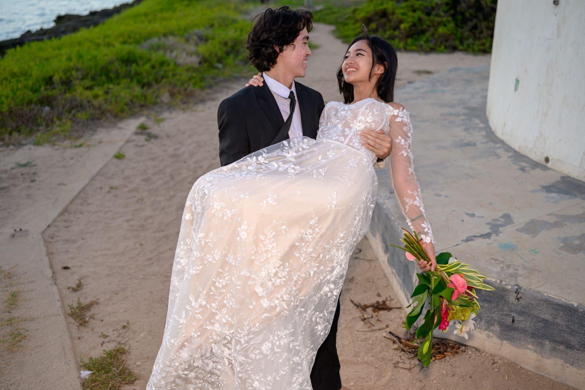 carousel-hero-element image-0